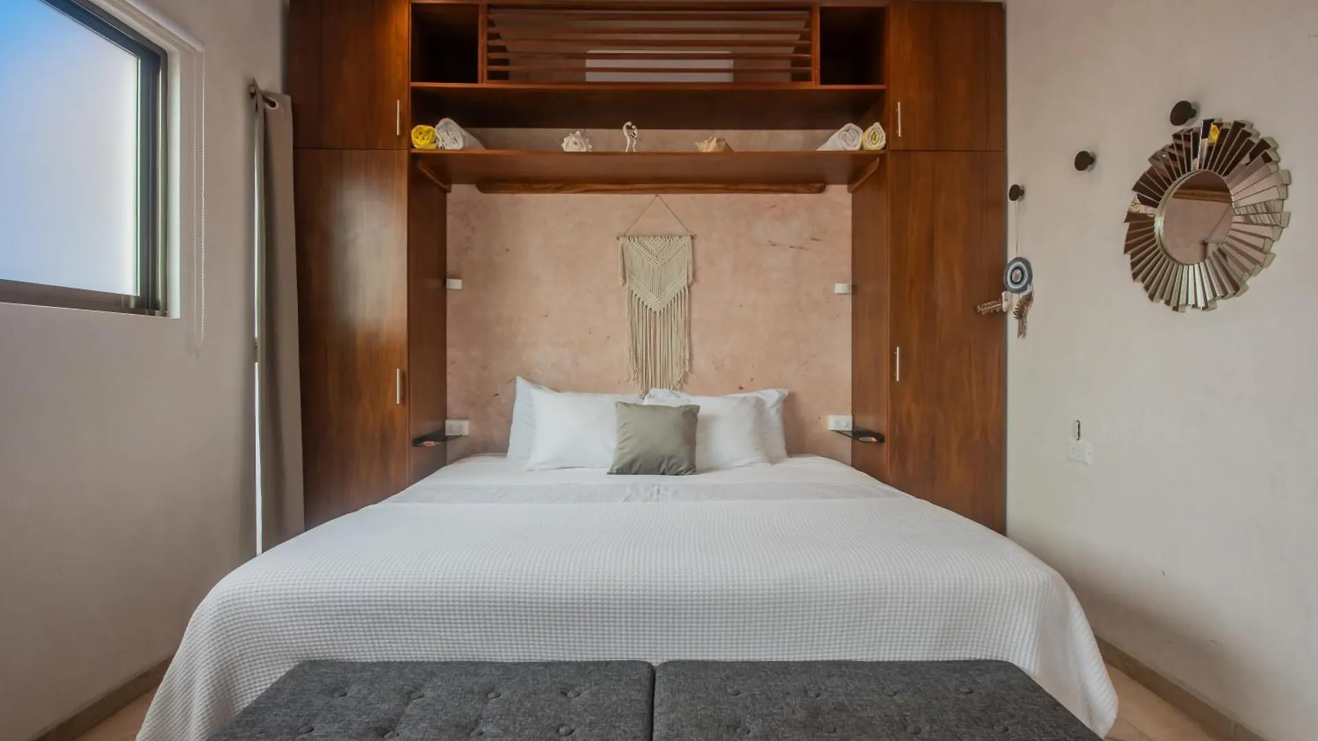 Elegant Private Room By A Pool Isla Mujeres